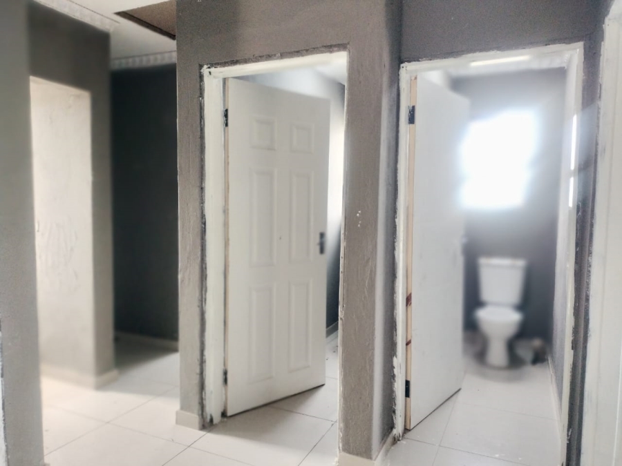 4 Bedroom Property for Sale in Botshabelo Free State